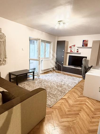 Apartament cu 2 camere decomandat, mobilat în Telegrafului
