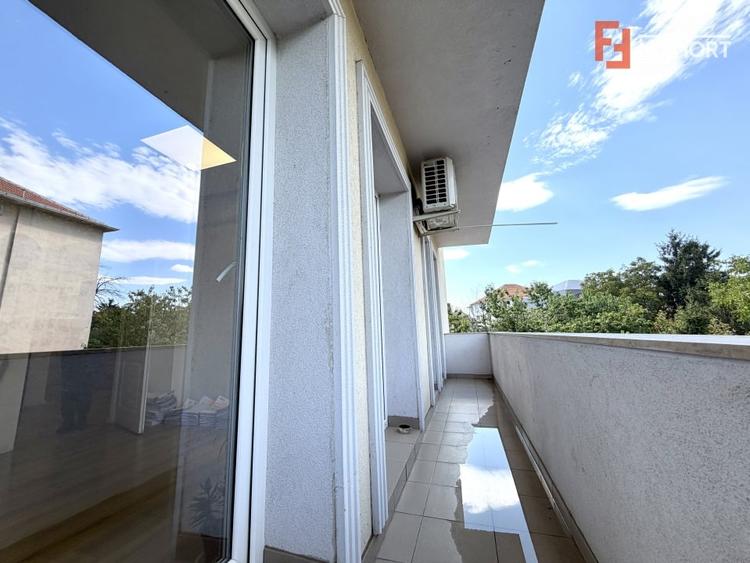 Birou, de 128 mp, în Complex Studențesc