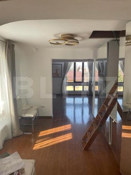 Spațiu comercial, de 190.39999389648 mp, în Central