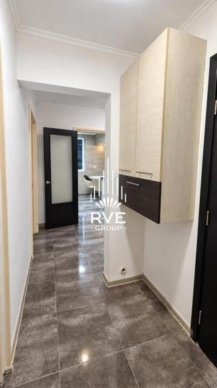 Apartament cu 3 camere în Drumul Taberei