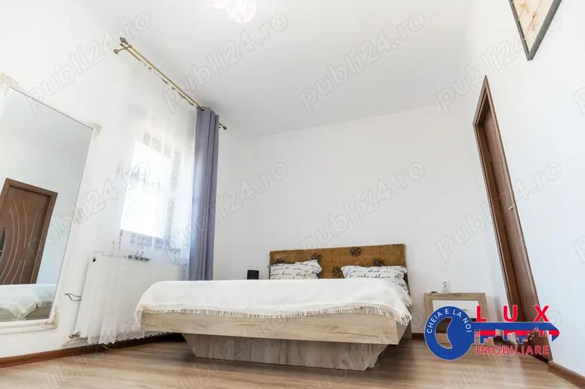 Casă cu Teren 350 Mp în Babadag
