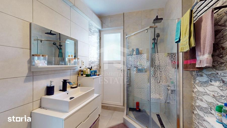 Apartament cu 3 camere decomandat în Centrul Civic