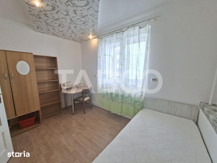 Apartament cu 3 camere semidecomandat în Mihai Viteazul
