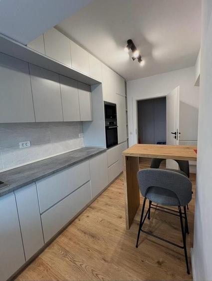 Apartament cu 2 camere decomandat în Exterior Vest