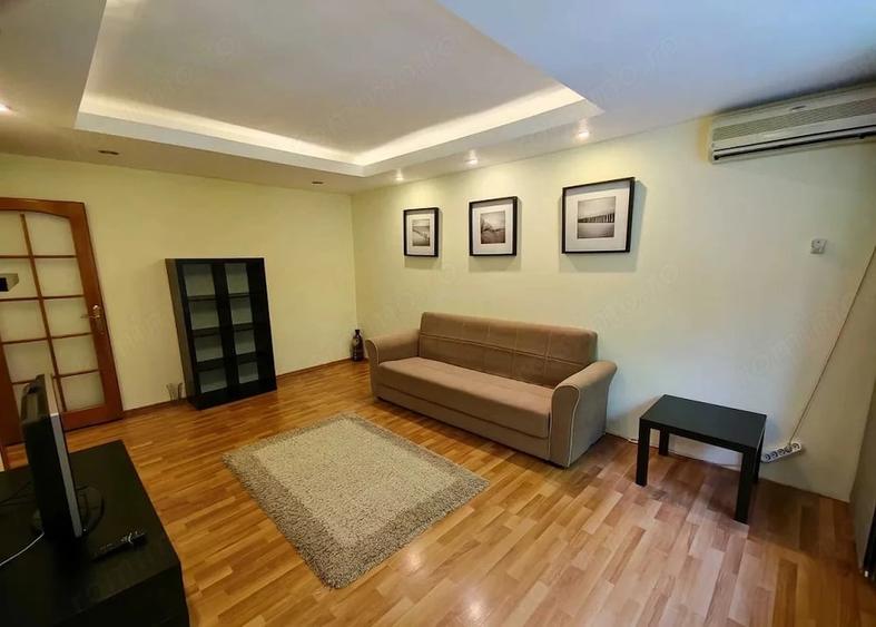 Apartament cu 3 camere decomandat în Ceair