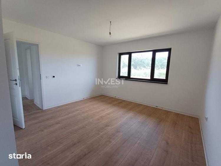 Casă cu 4 camere cu Teren 250 Mp în Valea Ursului