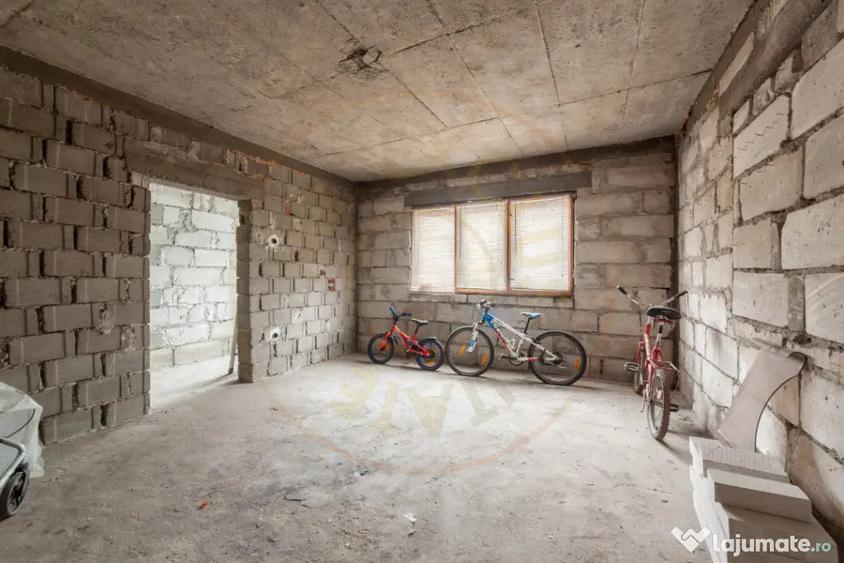 Apartament cu 3 camere decomandat în Nord