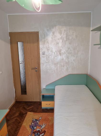 Apartament cu 3 camere decomandat în Șelimbăr