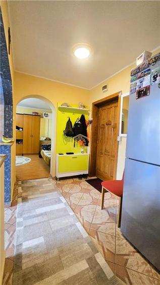 Apartament cu 2 camere decomandat, mobilat în Nord