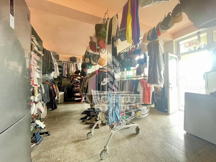 Casă individuală cu 6 camere cu Canalizare în Pârneava