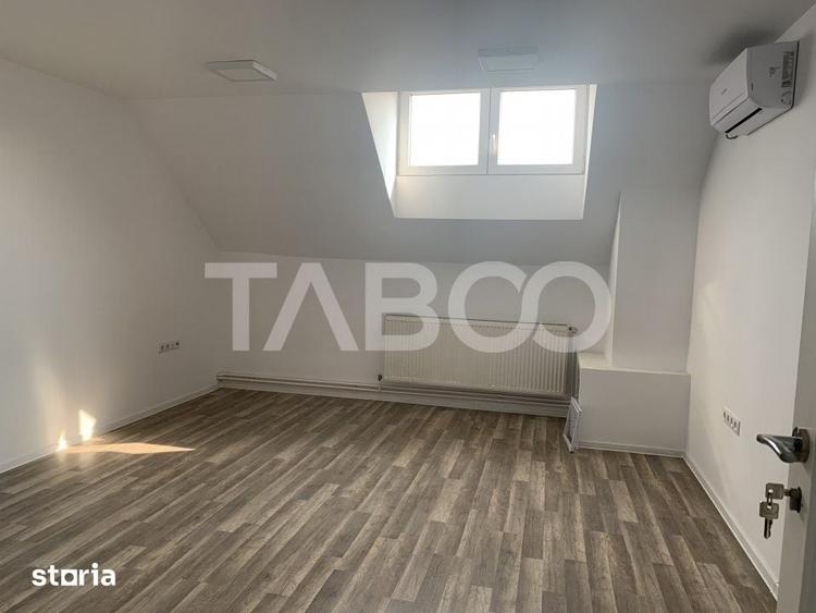 Spațiu comercial, de 300 mp, în Trei Stejari