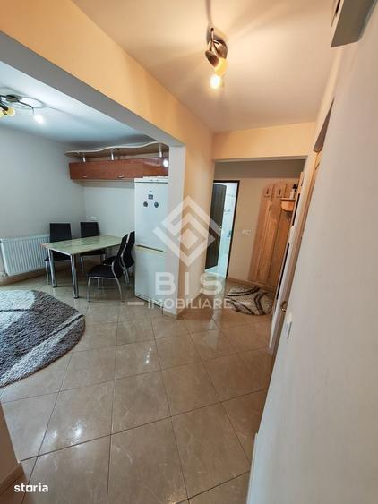 Apartament cu 2 camere decomandat în Independenței