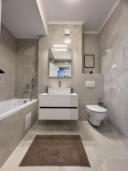 Apartament cu 3 camere decomandat în Pipera