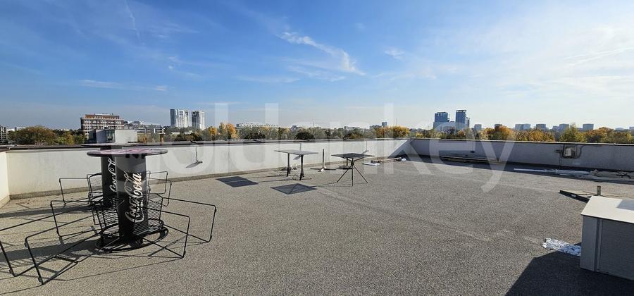 Apartament cu 3 camere semidecomandat, mobilat în Floreasca