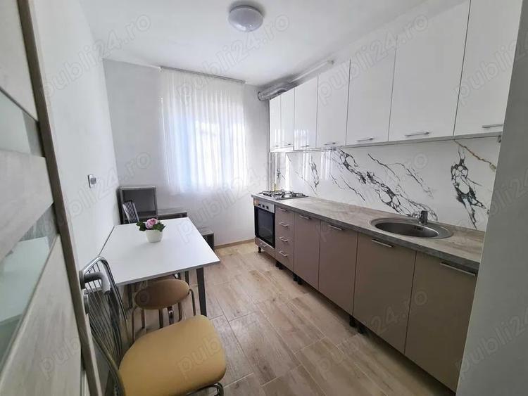 Apartament cu 2 camere semidecomandat în Malu Roșu