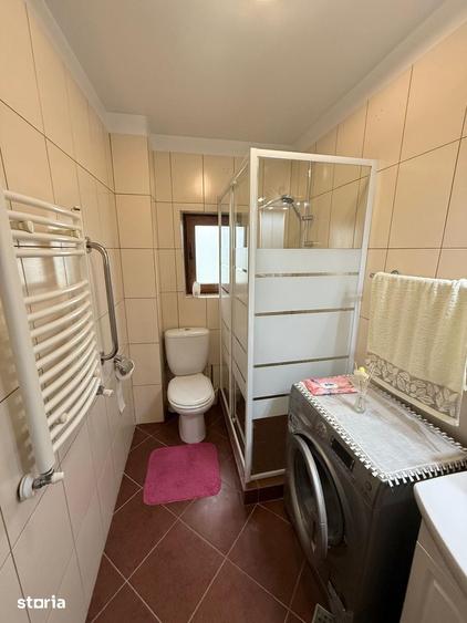 Casă cu 5 camere cu Teren 4300 Mp în Hănțești