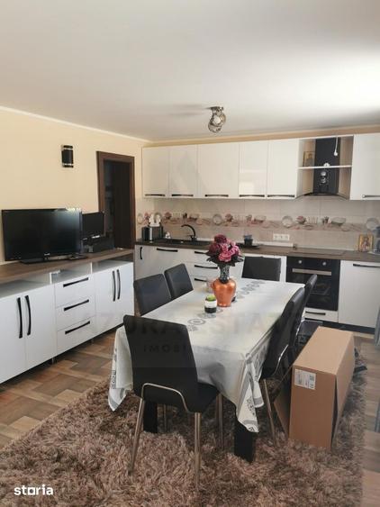 Casă cu 3 camere cu Teren 1400 Mp în Beclean
