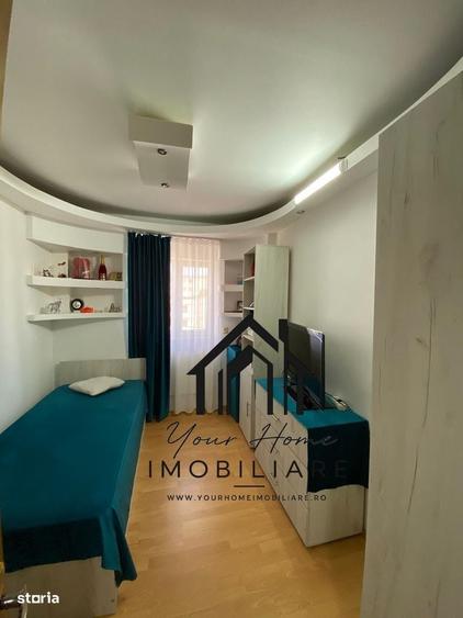 Apartament cu 4 camere decomandat în Central