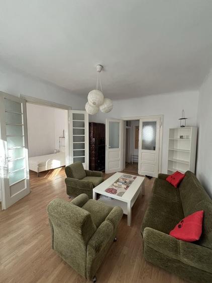 Casă cu 2 camere în Spitalul Județean