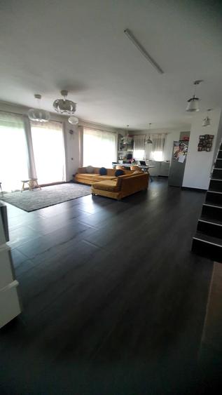 Casă cu 4 camere în Mănăștur