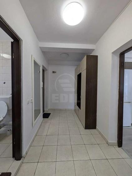 Apartament cu 2 camere decomandat în Florești