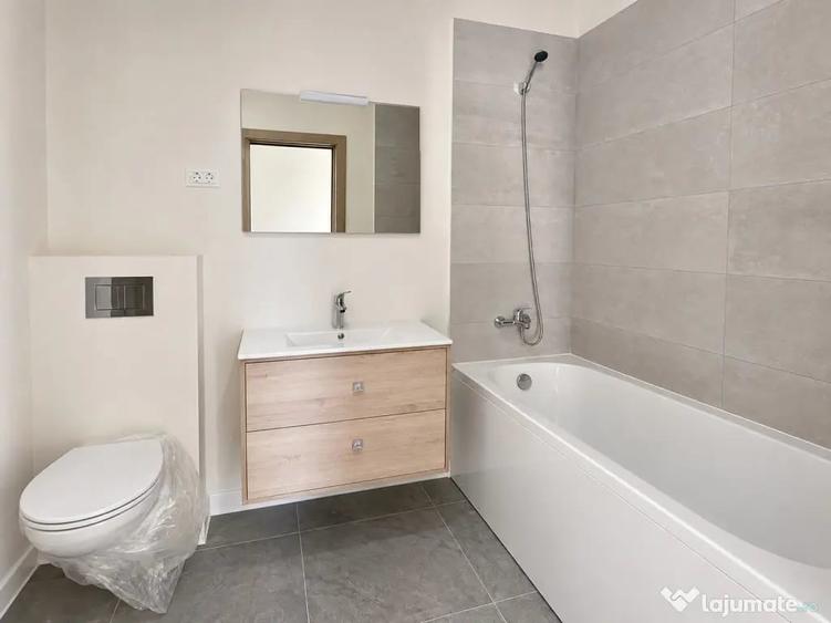 Apartament cu 2 camere decomandat în Tomis Plus