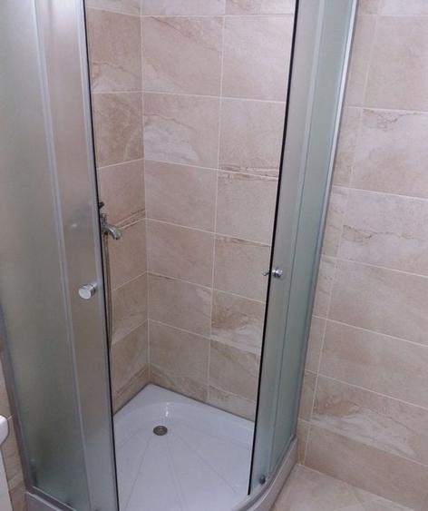 Apartament cu 3 camere decomandat în Dristor