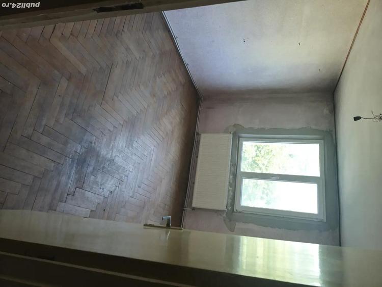 Apartament 3 camere etaj 2 zona Centrala - 5