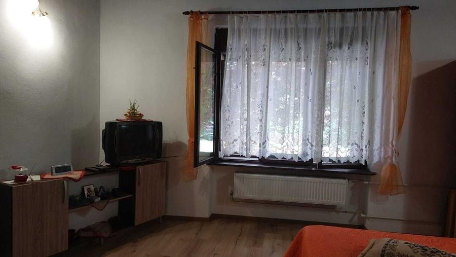 Casă cu 3 camere în Ginta