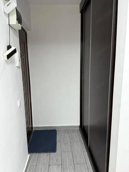 Apartament cu 2 camere semidecomandat în Unirii Sud