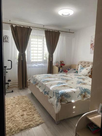 Apartament cu 2 camere decomandat în Sud