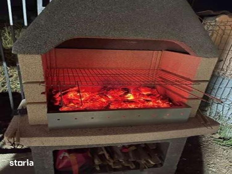 Casă cu 3 camere cu Teren 200 Mp în Central