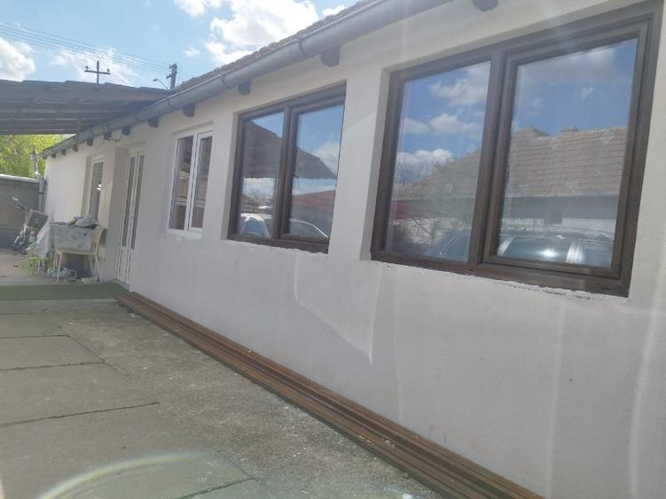 Casă individuală cu 5 camere cu Teren 1500 Mp în Macea