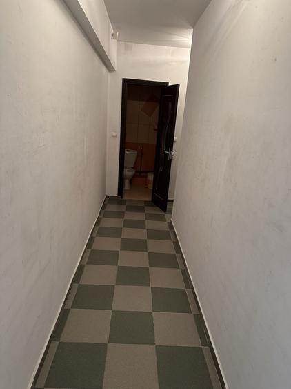 Spațiu comercial, de 220 mp, în Central