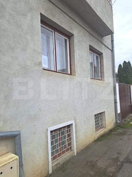 Casă individuală cu 5 camere cu Teren 1384 Mp în Hărman