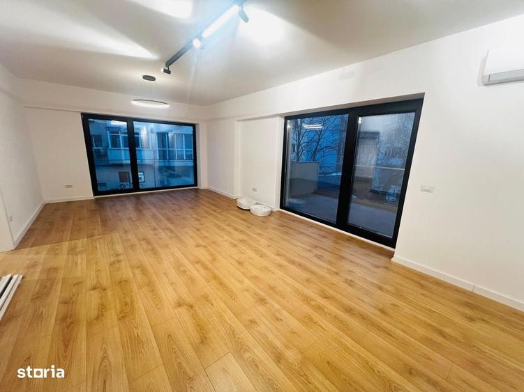 Apartament cu 3 camere în Victoriei