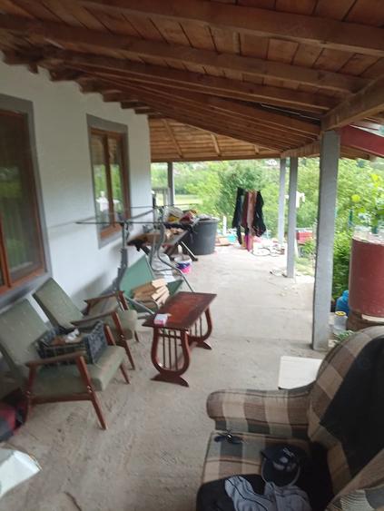 Casă cu 3 camere cu Teren 1200 Mp în Moscu