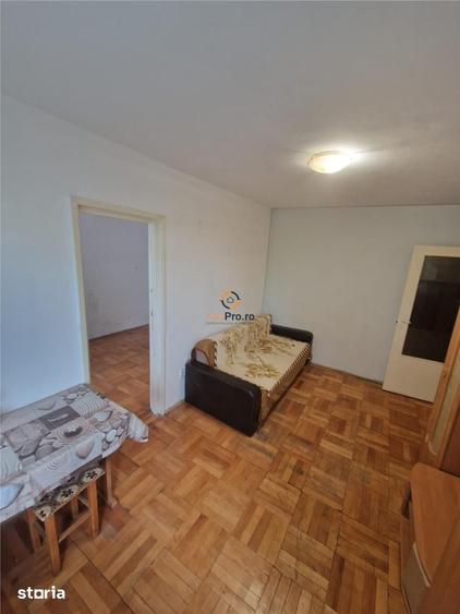 Apartament cu 2 camere semidecomandat în Circumvalațiunii