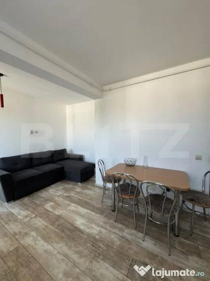 Apartament cu 3 camere decomandat în Florești