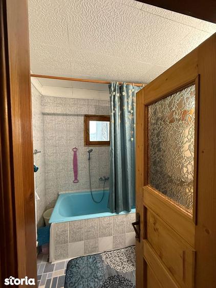 Apartament cu 4 camere în Păcurari