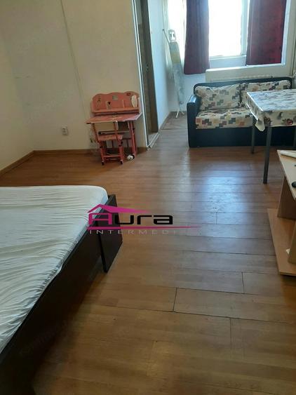 Garsonieră nedecomandată în Păcii