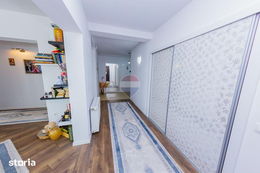 Apartament cu 3 camere în Valea Borcutului