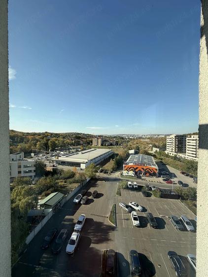 Garsonieră decomandată în Bucium