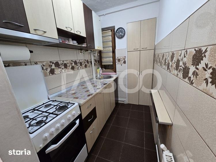 Apartament cu 2 camere nedecomandat, mobilat în Mihai Viteazul