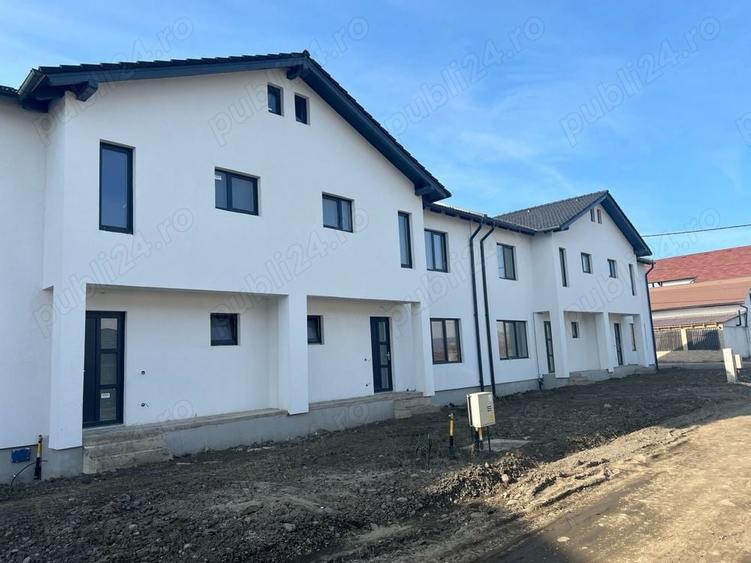 Casă cu 3 camere în Sângeorgiu de Mureș