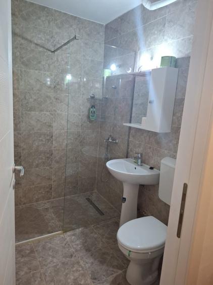 Apartament cu 2 camere semidecomandat în Kiseleff