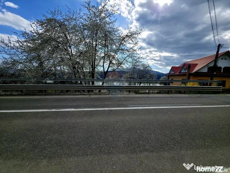 Teren de 711 mp, în Hangu