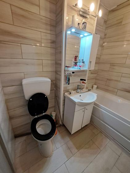 Apartament 3 camere bulevardul oituz Onesti - 3