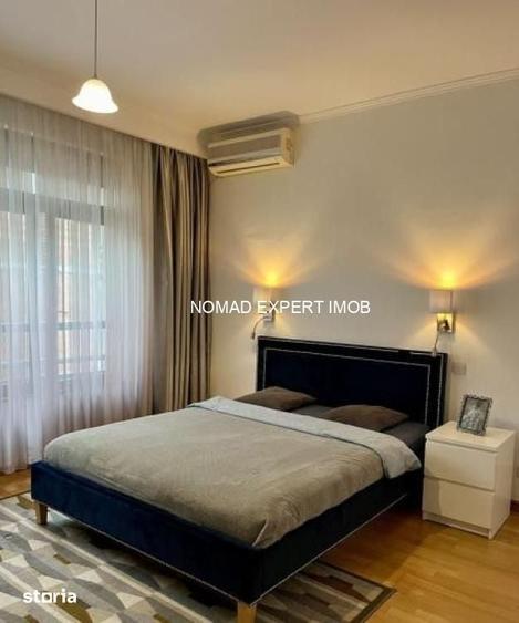 Apartament cu 3 camere în Aviatorilor