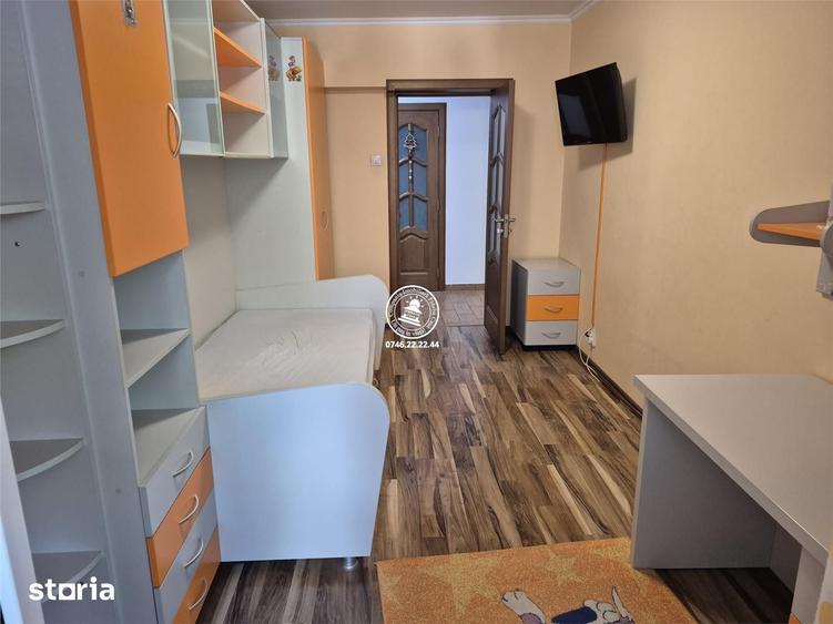 Apartament cu 3 camere în Dacia